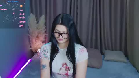 Snapshot of solazolaa chatting on 06.14.26 Sonya online show from 06.14.26