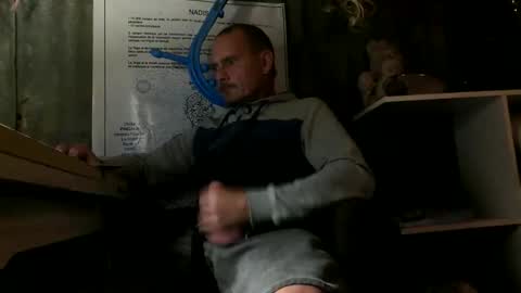 Snapshot of soldierboyparis chatting on 09.09.25 Alex Dixon online show from 09.09.25