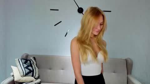 Monica online show from 11.07.25