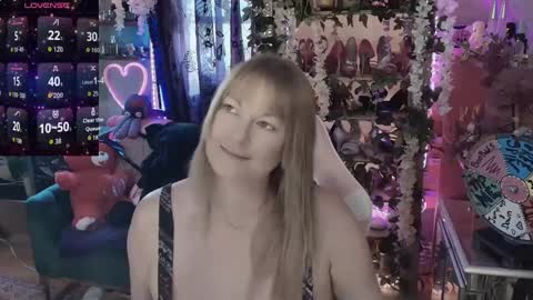 solesticia online show from 09.15.25