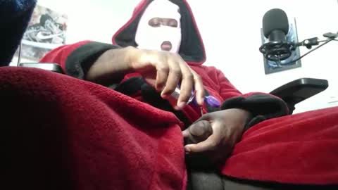 Snapshot of solo187666724488 chatting on 11.09.25 Masked Edging online show from 11.09.25