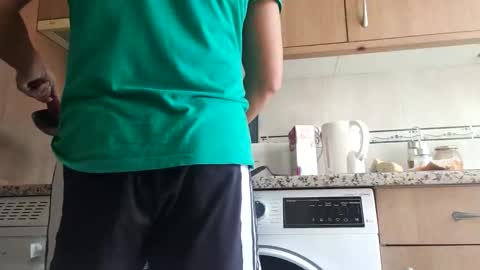 Snapshot of solo4u2 chatting on 10.27.25 solo4u2 online show from 10.27.25