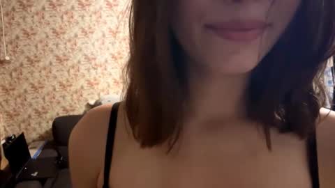 Hello My name is Jane  im new model here and little but shy but curious. online show from 09.29.25