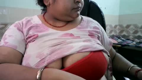Snapshot of soni88888 chatting on 05.15.26 soni88888 online show from 05.15.26