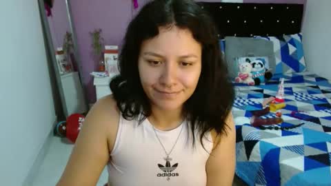 Snapshot of soniahardass chatting on 03.06.25 soniahardass online show from 03.06.25