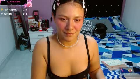 sonialatin69 online show from 02.03.25