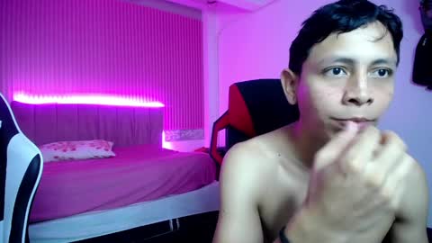 sonic_jess07 online show from 04.09.26