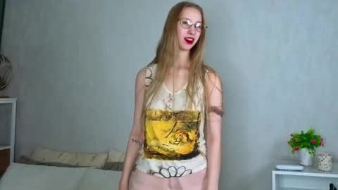 Im Lina Welcome guys online show from 11.30.25