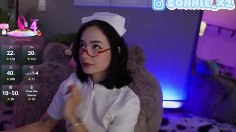 Snapshot of sonnie_mami chatting on 09.11.25 Sonnie online show from 09.11.25