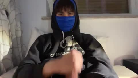 sonny_moore_ online show from 01.08.26