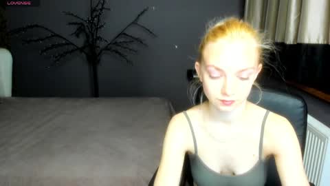 Sonya online show from 04.19.26