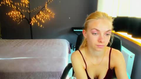 Sonya online show from 04.28.26