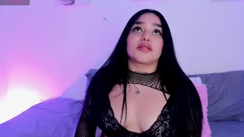 Snapshot of soofii_james chatting on 02.23.25 sofi online show from 02.23.25