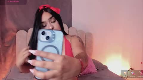 Snapshot of soofii_james chatting on 09.30.25 sofi online show from 09.30.25