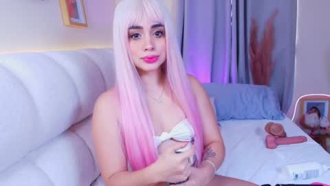 Sophia Roy online show from 04.07.26