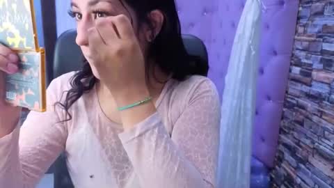 Snapshot of sophi_hardd chatting on 01.18.26 sophi_hardd online show from 01.18.26