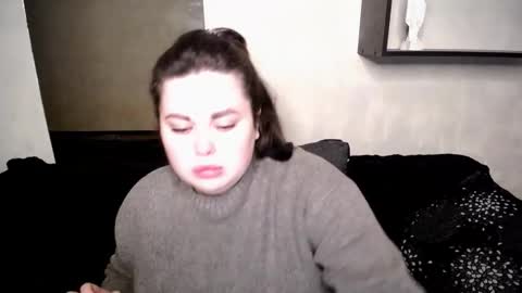 sophia__olsen online show from 10.25.25