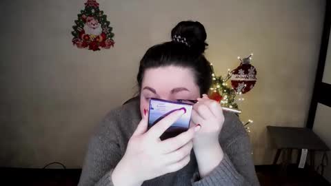 sophia__olsen online show from 12.22.25