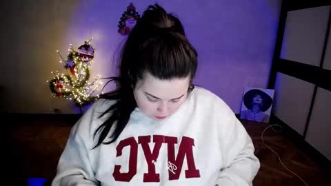 sophia__olsen online show from 01.14.26