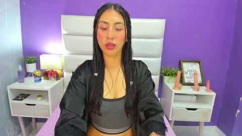 Snapshot of sophia_abad7 chatting on 03.05.25 Sophia online show from 03.05.25