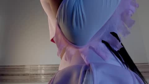 Sophia online show from 11.05.25