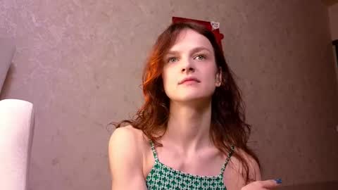 Snapshot of sophia_dreamy chatting on 02.22.25 Sophia online show from 02.22.25