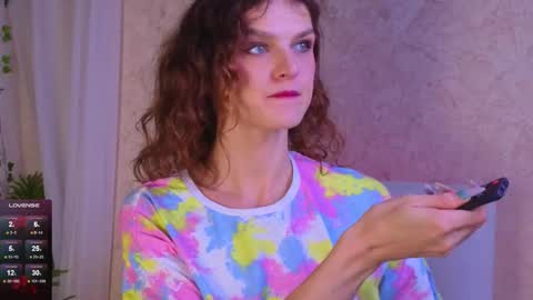 Snapshot of sophia_dreamy chatting on 09.20.25 Sophia online show from 09.20.25