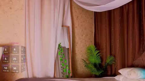 Snapshot of sophia_dreamy chatting on 10.06.25 Sophia online show from 10.06.25