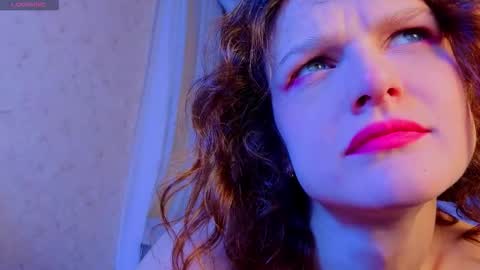 Snapshot of sophia_dreamy chatting on 10.13.25 Sophia online show from 10.13.25