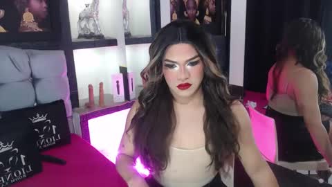 sophia_hott01 online show from 10.06.25