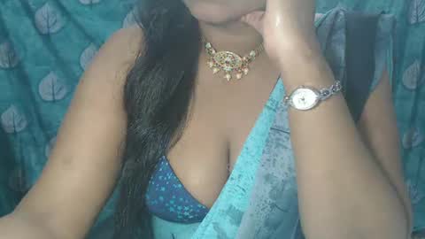 Snapshot of sophia_indian chatting on 01.29.25 Sophia Tamil online show from 01.29.25