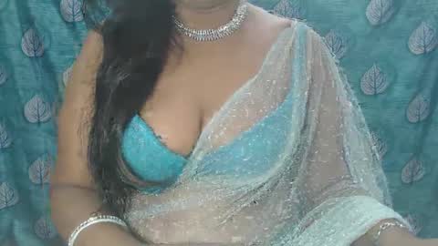 Snapshot of sophia_indian chatting on 02.23.25 Sophia Tamil online show from 02.23.25