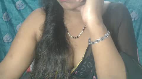 Snapshot of sophia_indian chatting on 02.24.25 Sophia Tamil online show from 02.24.25