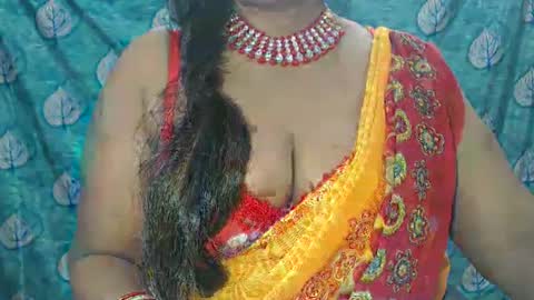Snapshot of sophia_indian chatting on 03.07.25 Sophia Tamil online show from 03.07.25