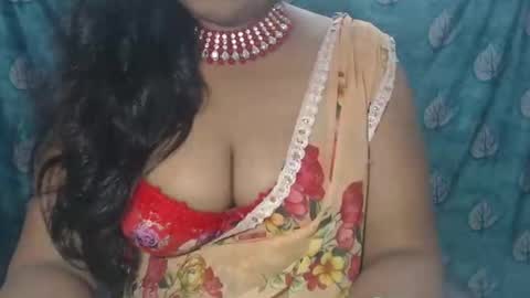 Snapshot of sophia_indian chatting on 10.29.25 Sophia Tamil online show from 10.29.25