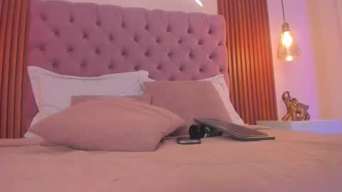 sophia_turneer online show from 03.07.26
