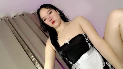 Snapshot of sophia_walker18 chatting on 04.23.26 sophia_walker18 online show from 04.23.26