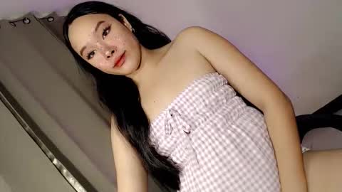 Snapshot of sophia_walker18 chatting on 05.26.26 sophia_walker18 online show from 05.26.26