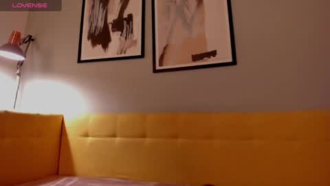 Sophia online show from 02.12.25