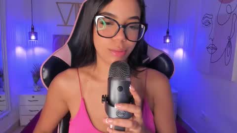 Sophie Hill  online show from 10.28.25