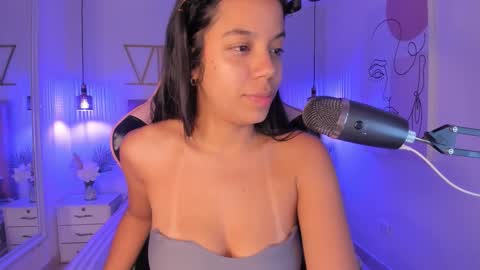 Sophie Hill  online show from 11.27.25