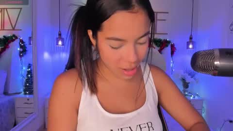 Sophie Hill  online show from 12.03.25