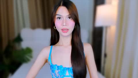 sophiaarmani online show from 03.11.25