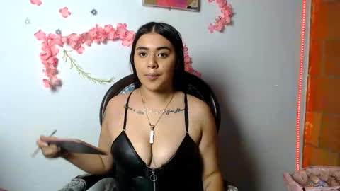 sophia online show from 10.17.25