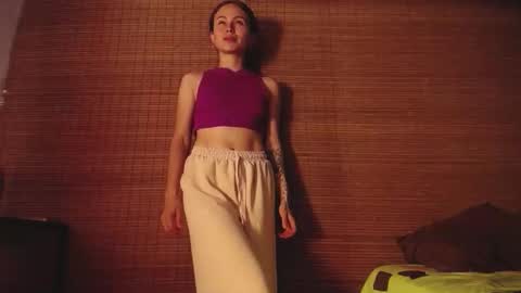 sophiamiller6 online show from 05.26.26
