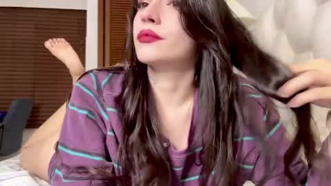 sophiarommie online show from 04.24.26