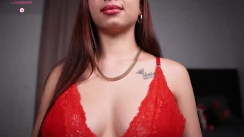 Snapshot of sophiaxv chatting on 11.03.25 Sophy online show from 11.03.25