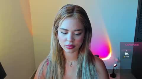 Sophia Smith online show from 10.30.25