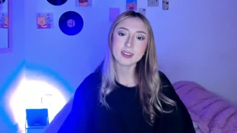 Sophie online show from 03.29.26