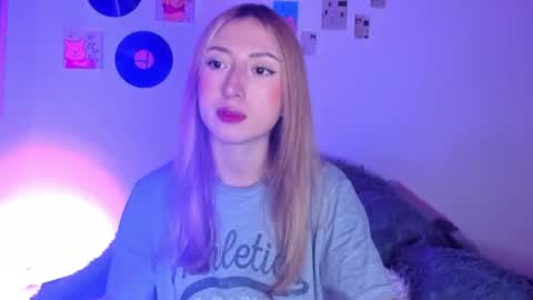 Sophie online show from 04.08.26